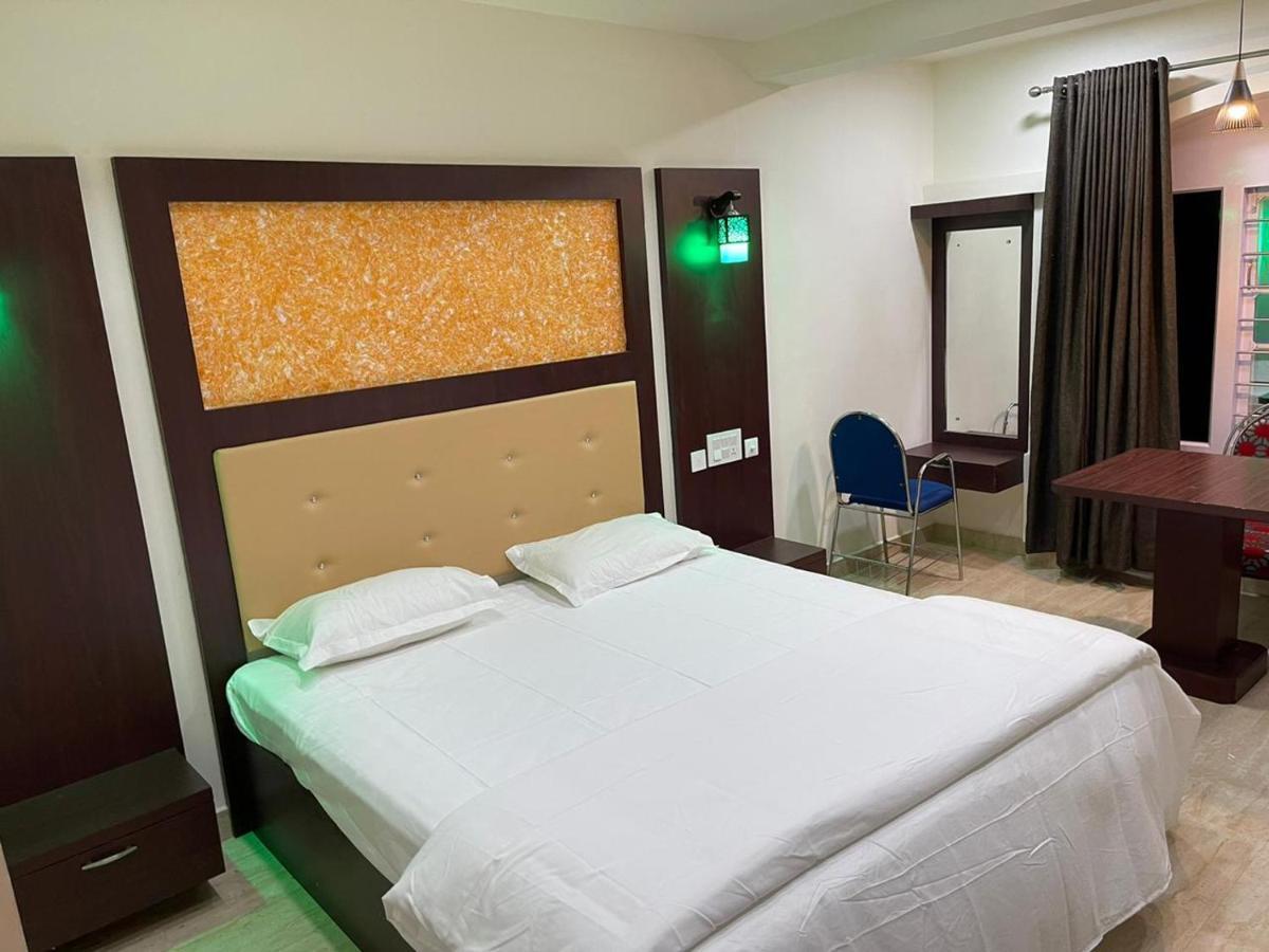 Bassac Residency Hotell Changanācheri Eksteriør bilde